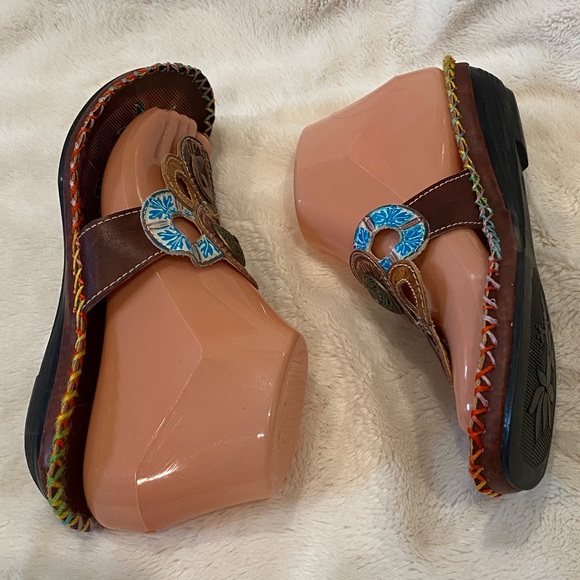 Corkys Antiqua Leather Hand-Painted Boho Toe Post Thong Sandals Size 7 VGC - Picture 8 of 11